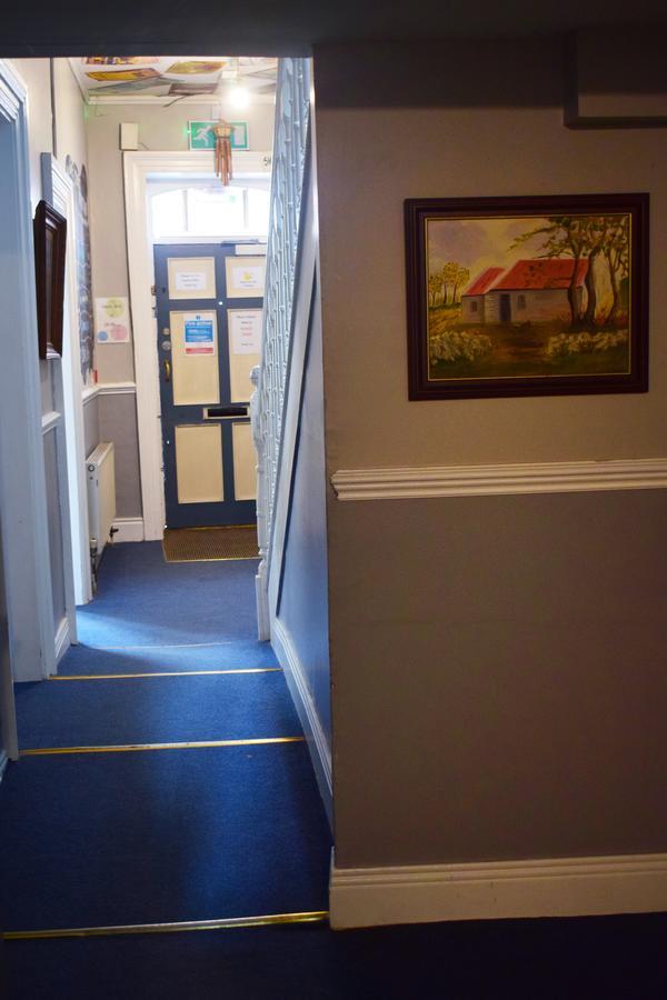 Macgabhainns Backpackers Hostel Kilkenny Exterior foto